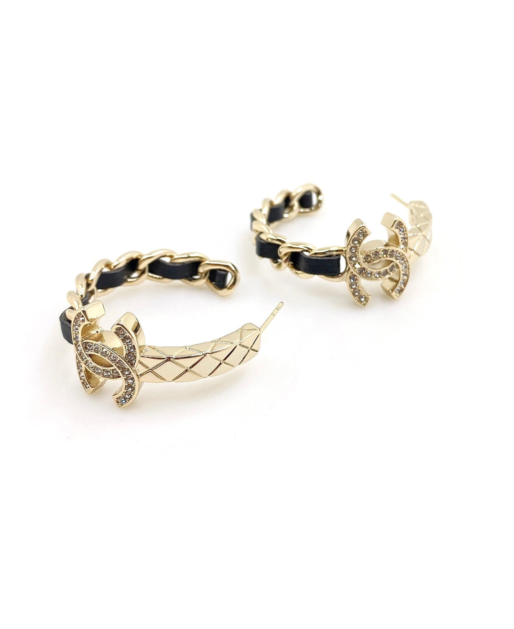 18K  Chanel Black Open Earrings