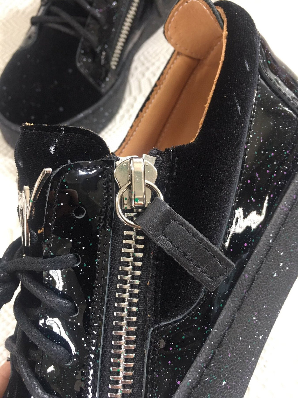 Giuseppe Zanotti Black Speckle Low-Top Sneakers — detail