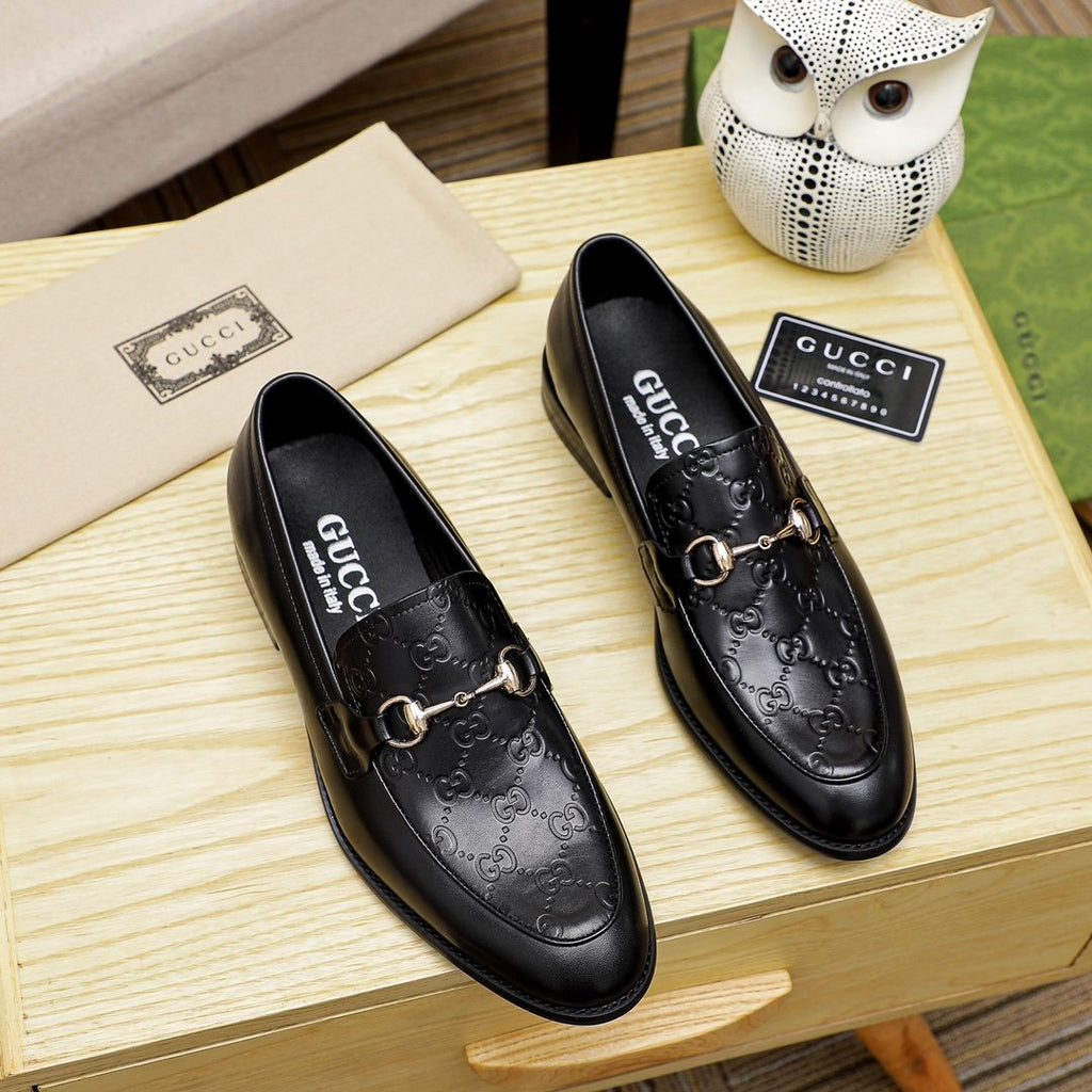Gucci Black Horsebit Loafers — hero