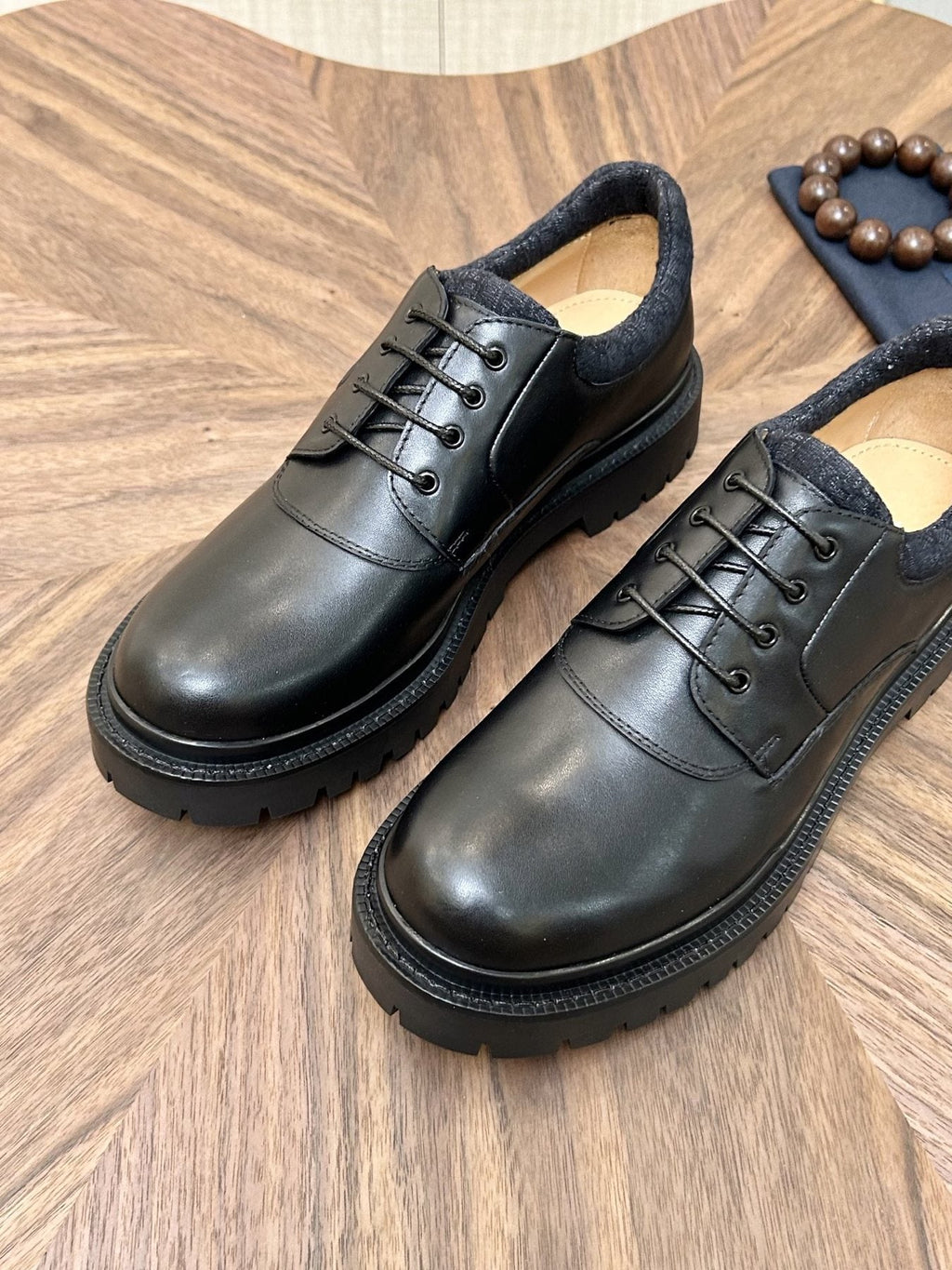Dior Black Lug Sole Lace-Up Shoes — front
