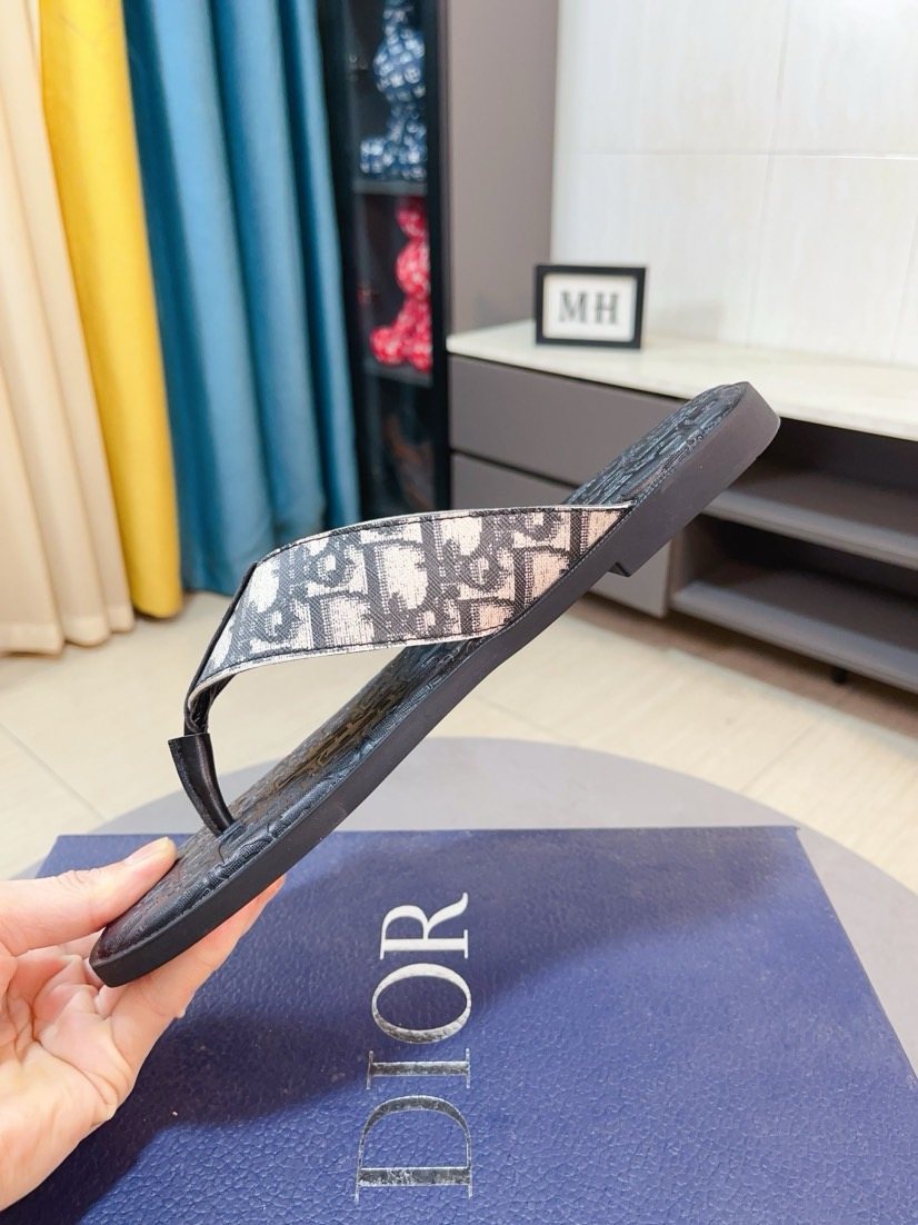 Dior Patterned Strap Thong Sandals — side