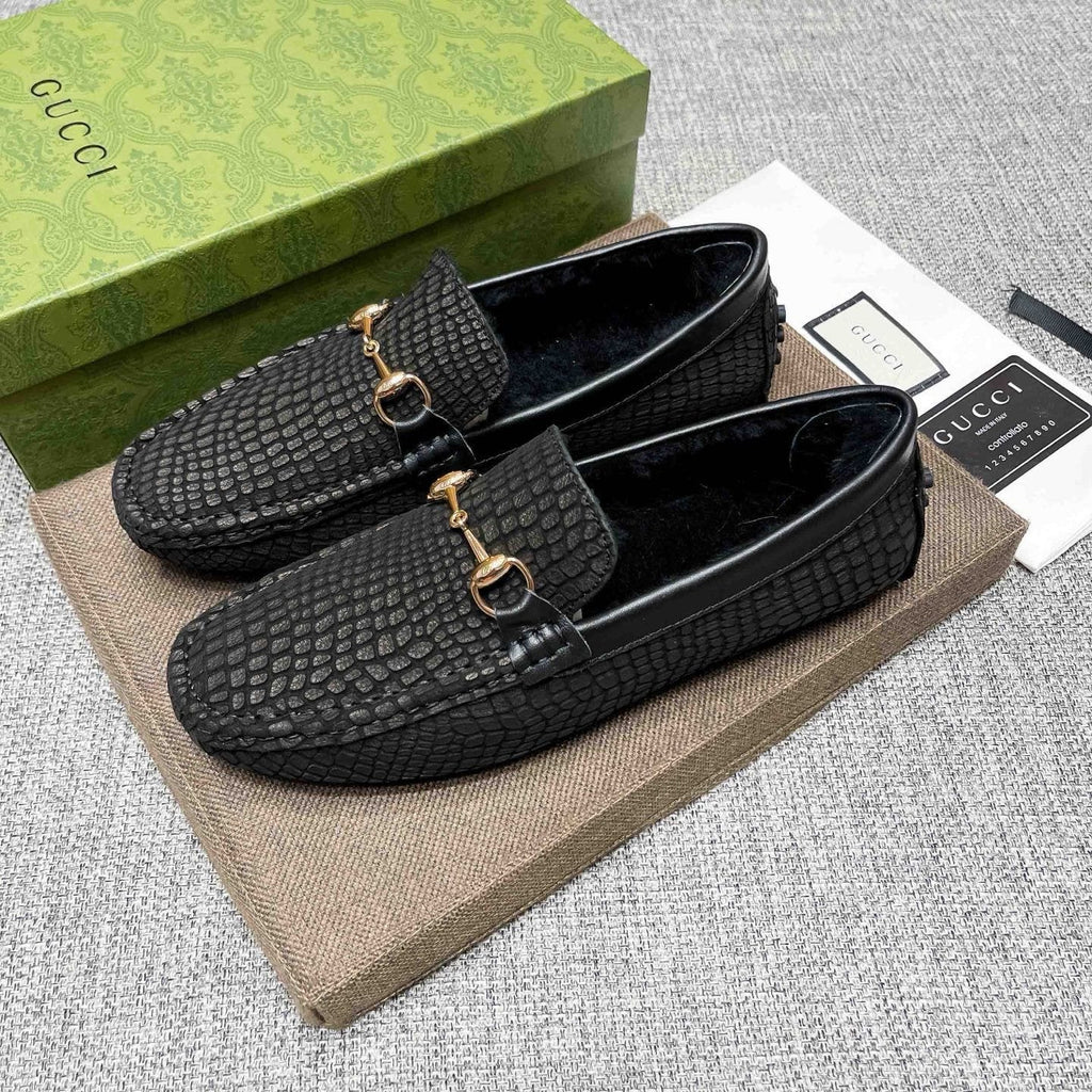 微商相册测试鞋子-Gucci Black Textured Horsebit-Style Loafers — side