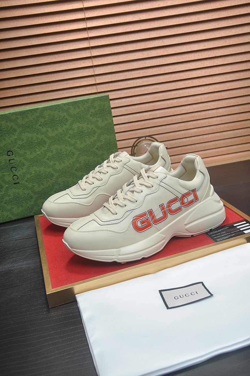 Gucci Ivory White Red Logo Sneakers — front