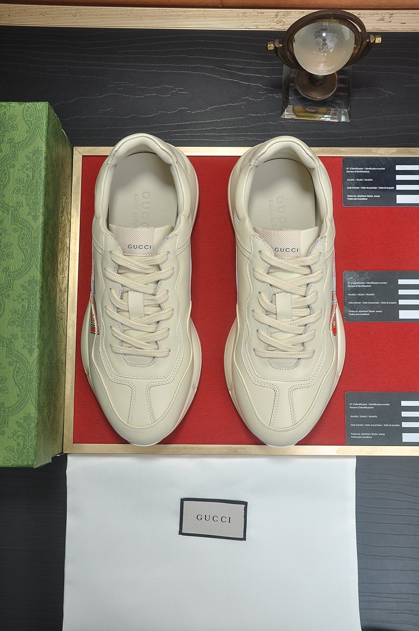 Gucci Ivory White Red Logo Sneakers — front