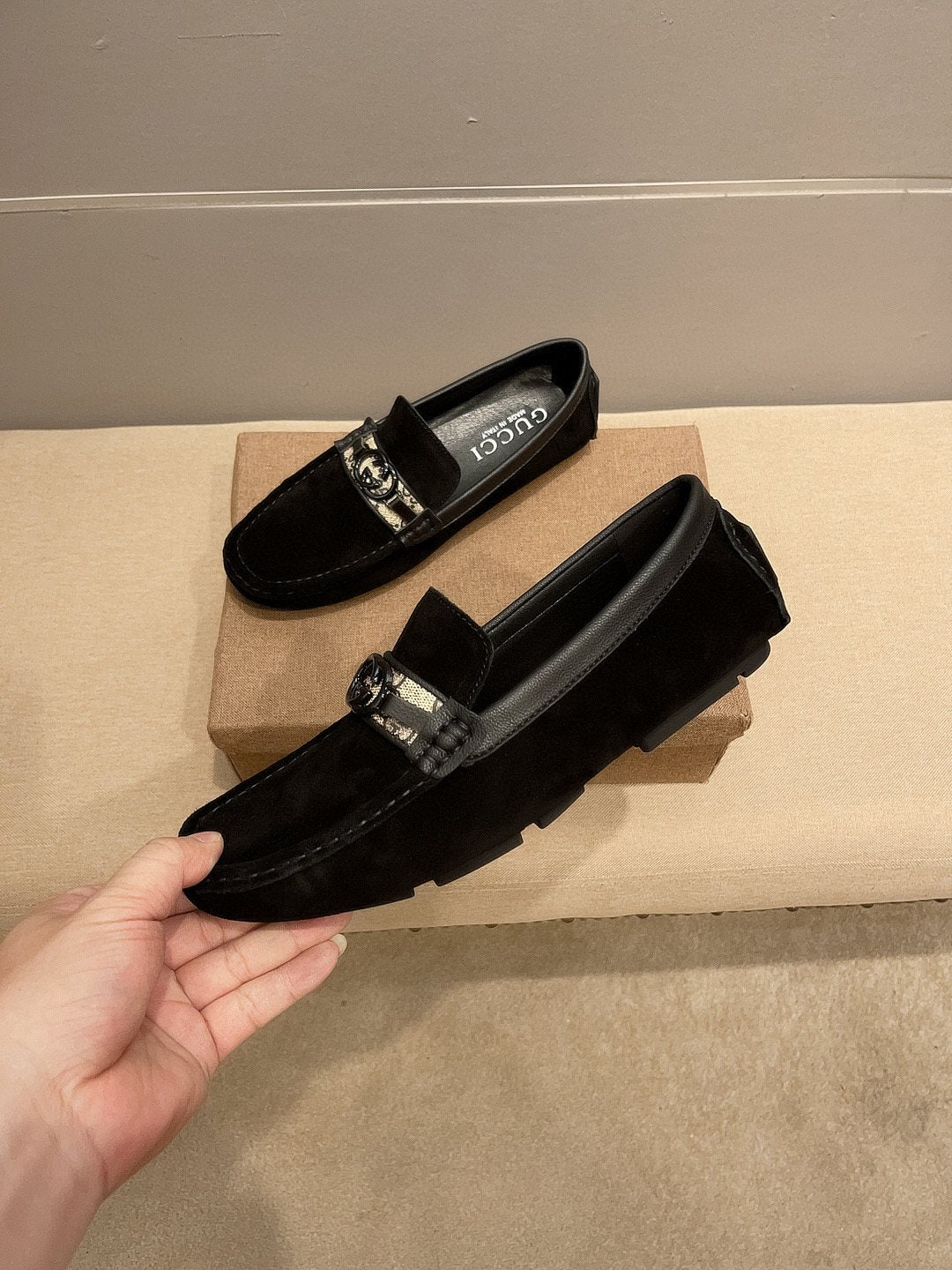 Gucci Black Horsebit Loafers — model