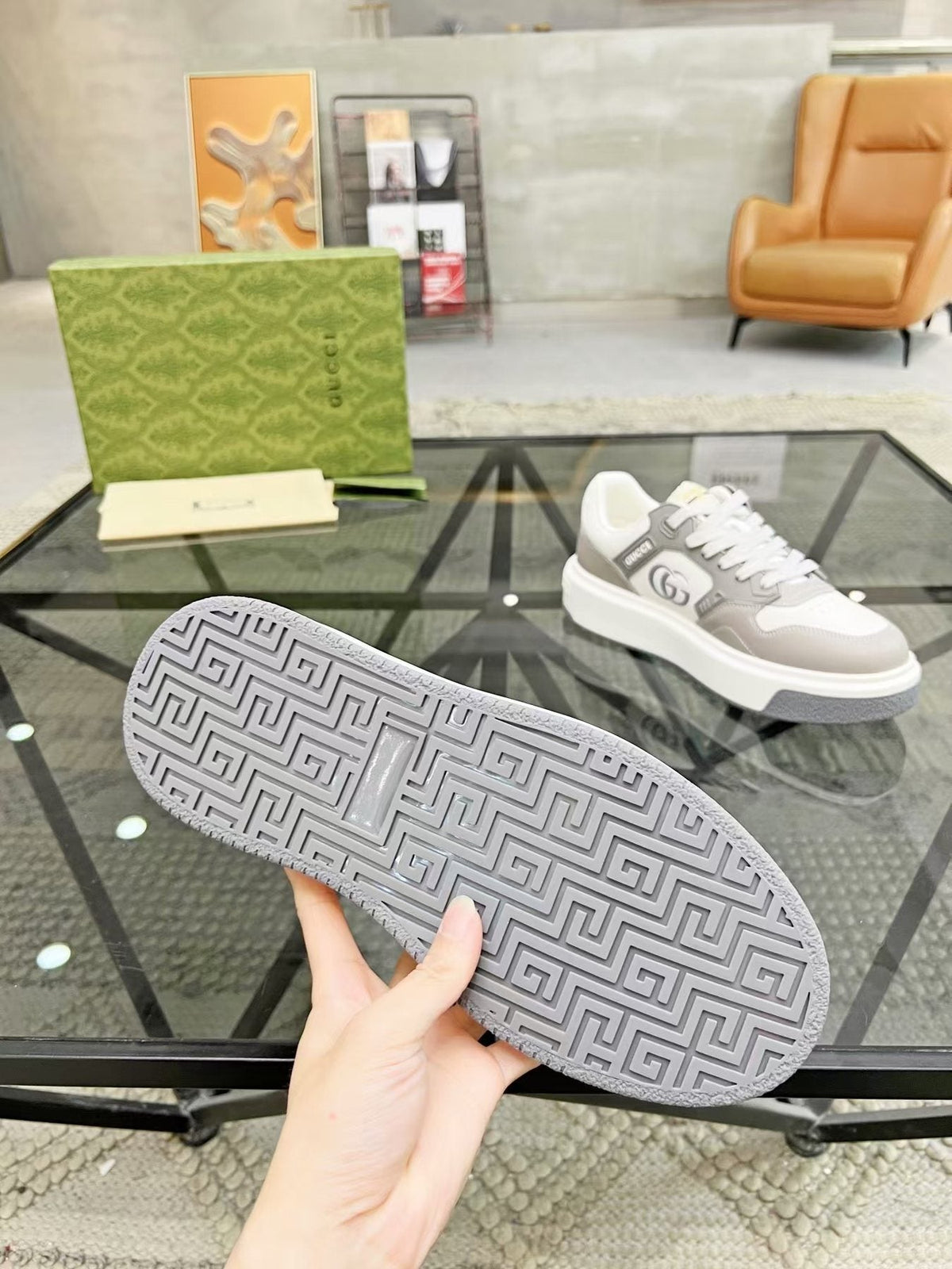 Gucci White and Light Gray Low-Top Sneakers — detail