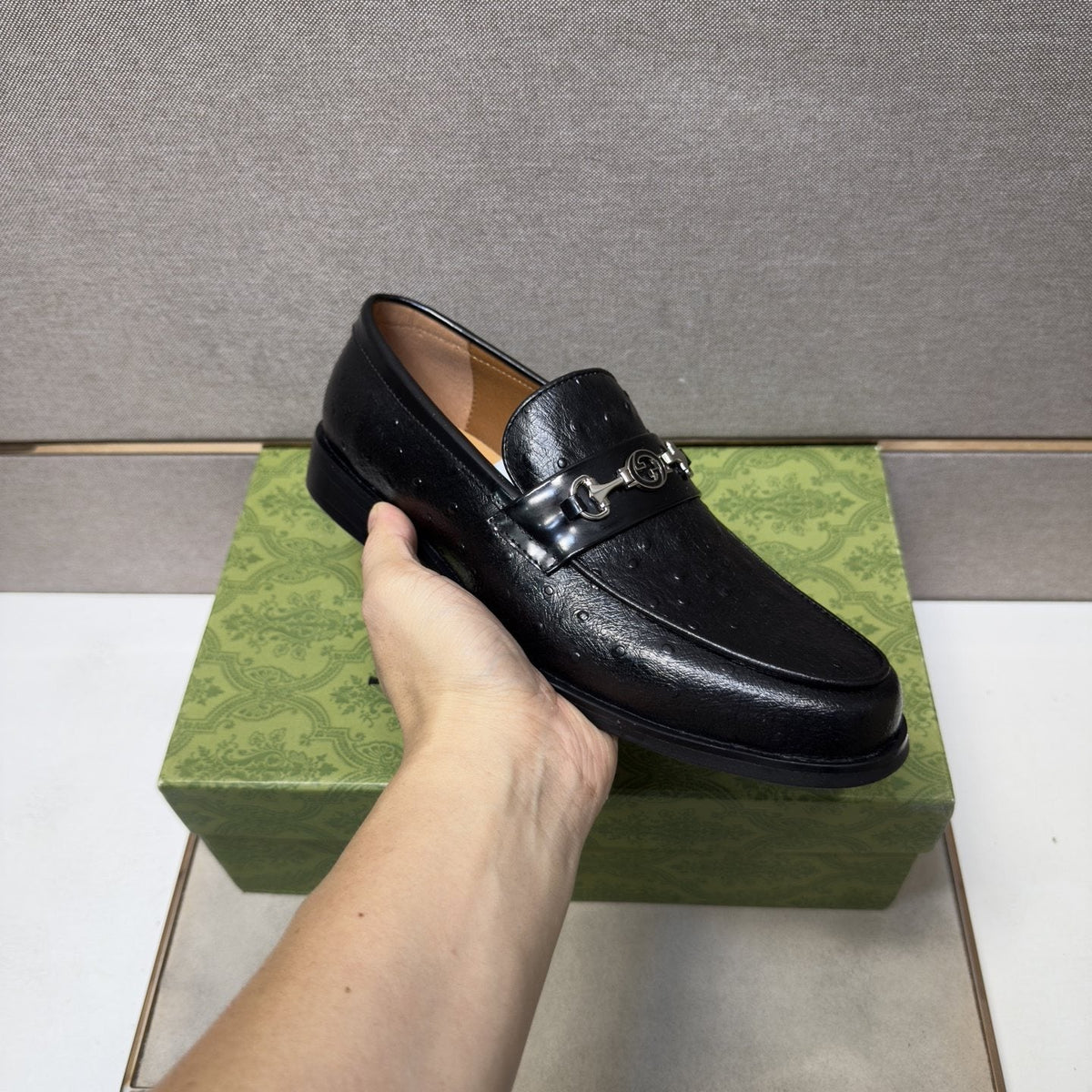 Gucci Black Textured Bit Loafers — model