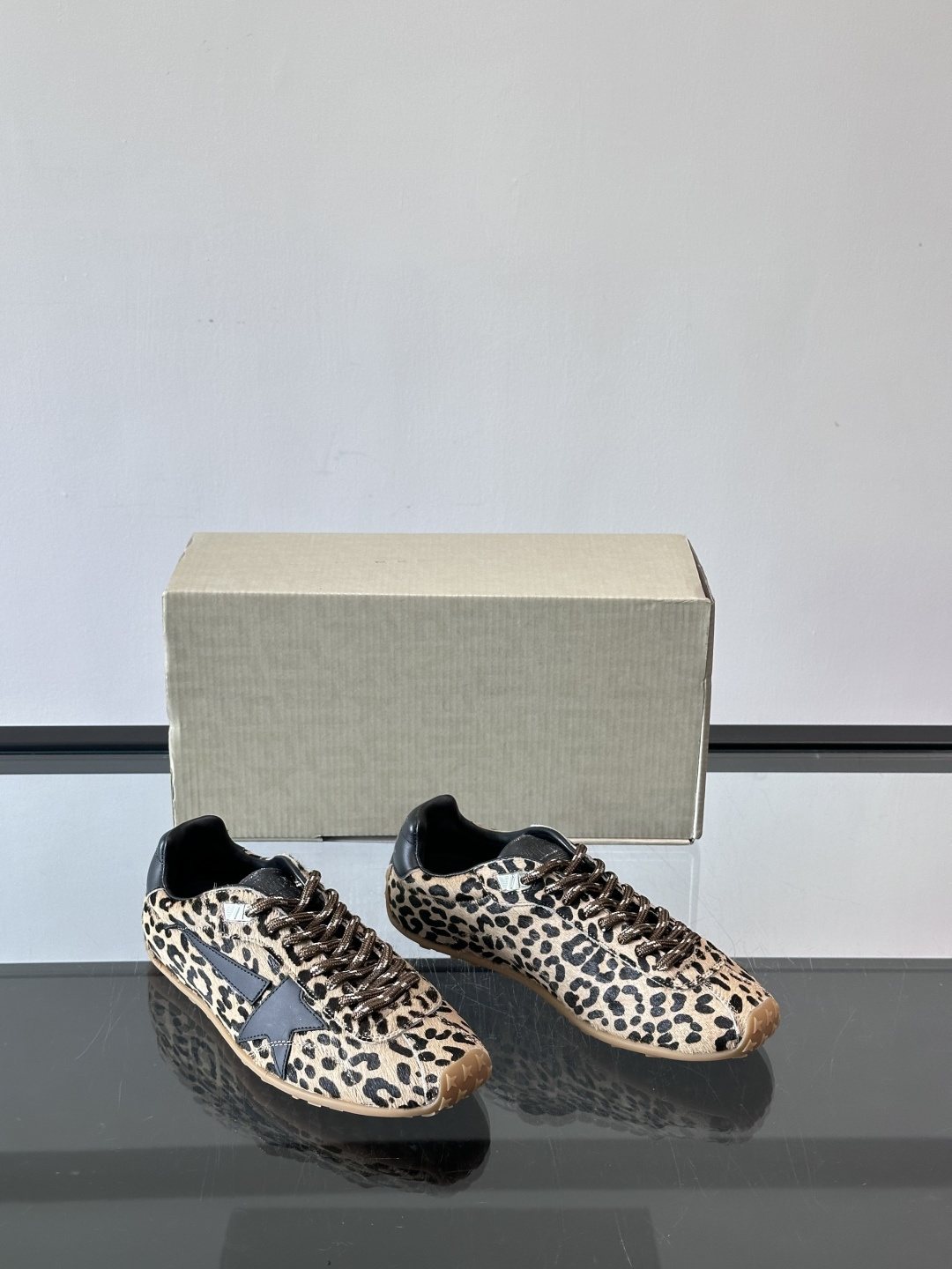 Golden Goose Leopard Print Star Sneakers — side