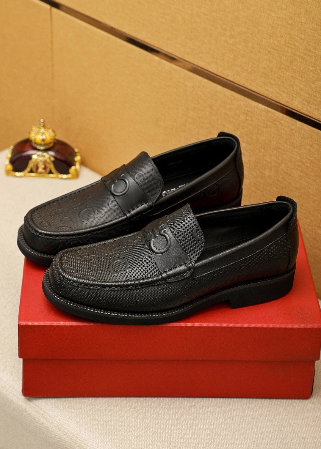 Ferragamo Black Embossed Hardware Loafers — front