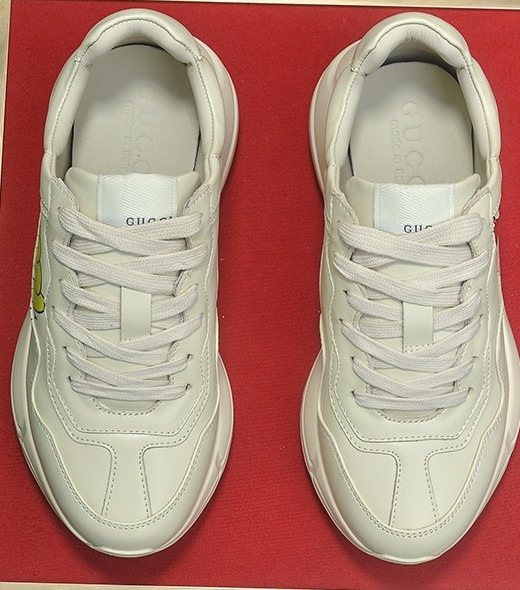 Gucci Off-White Red Accent Sneakers — front