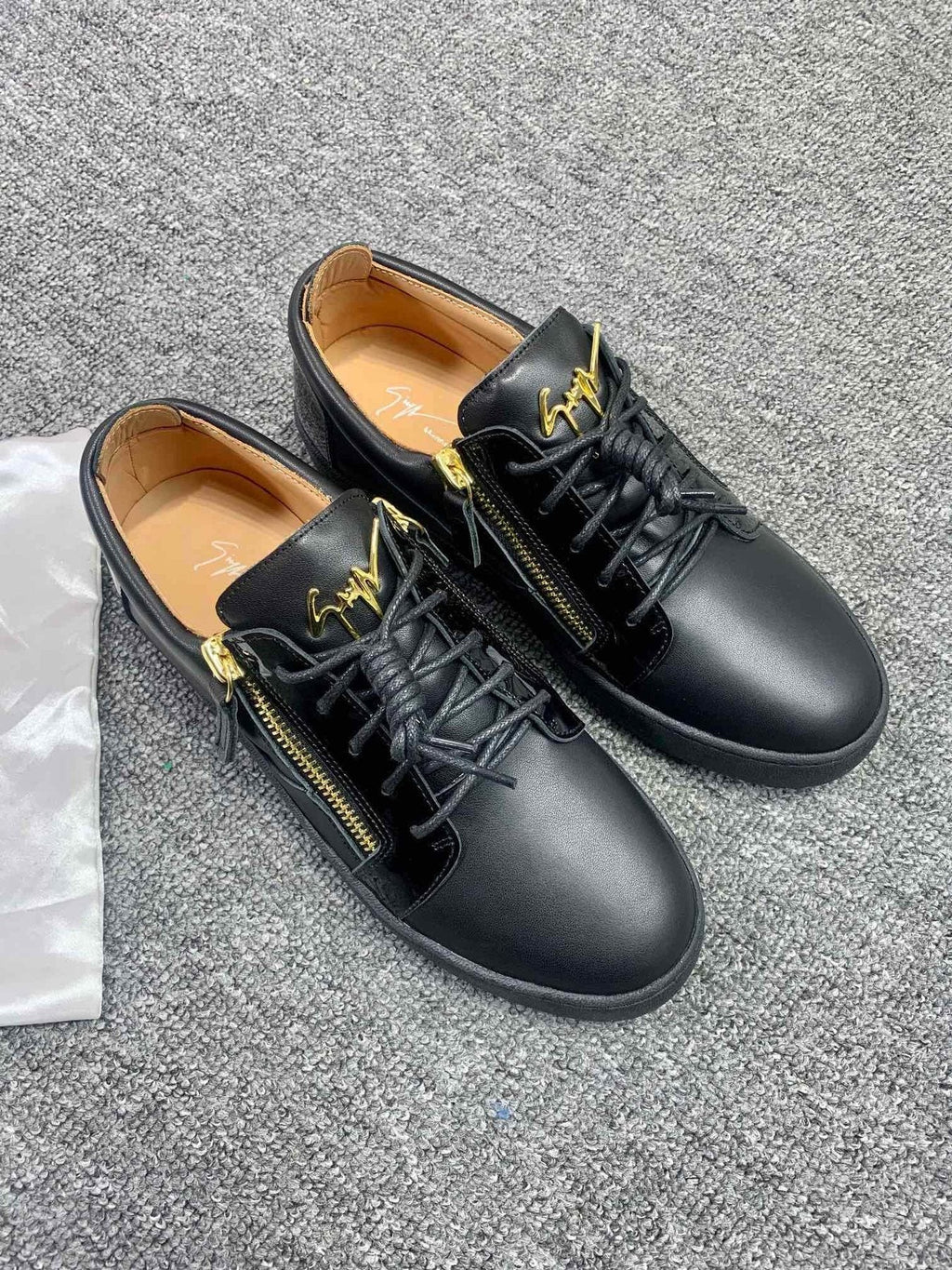 Giuseppe Zanotti Black Gold-Zip Low-Top Sneakers — front