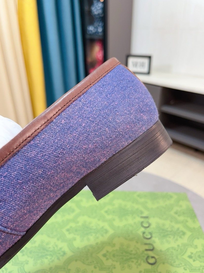Gucci Purple-Blue Brown-Trim Loafers — detail