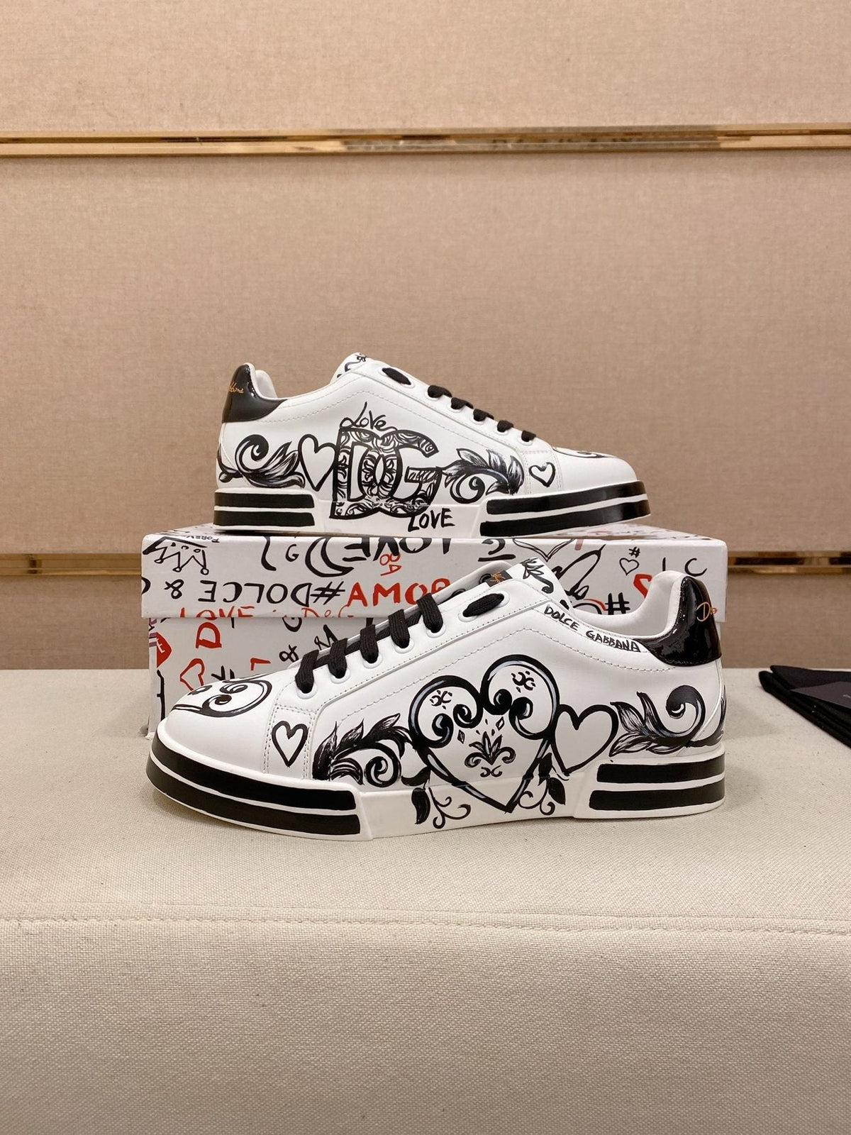 Dolce & Gabbana White Graphic Lace-Up Sneakers — front