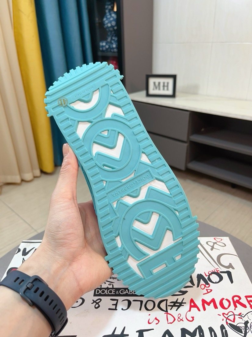 Dolce & Gabbana Turquoise Light Blue & White Sneakers — detail