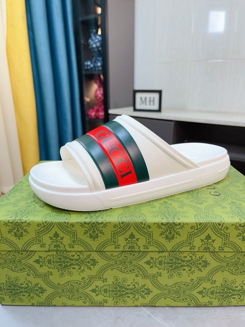 Gucci Striped Slide Sandals — front