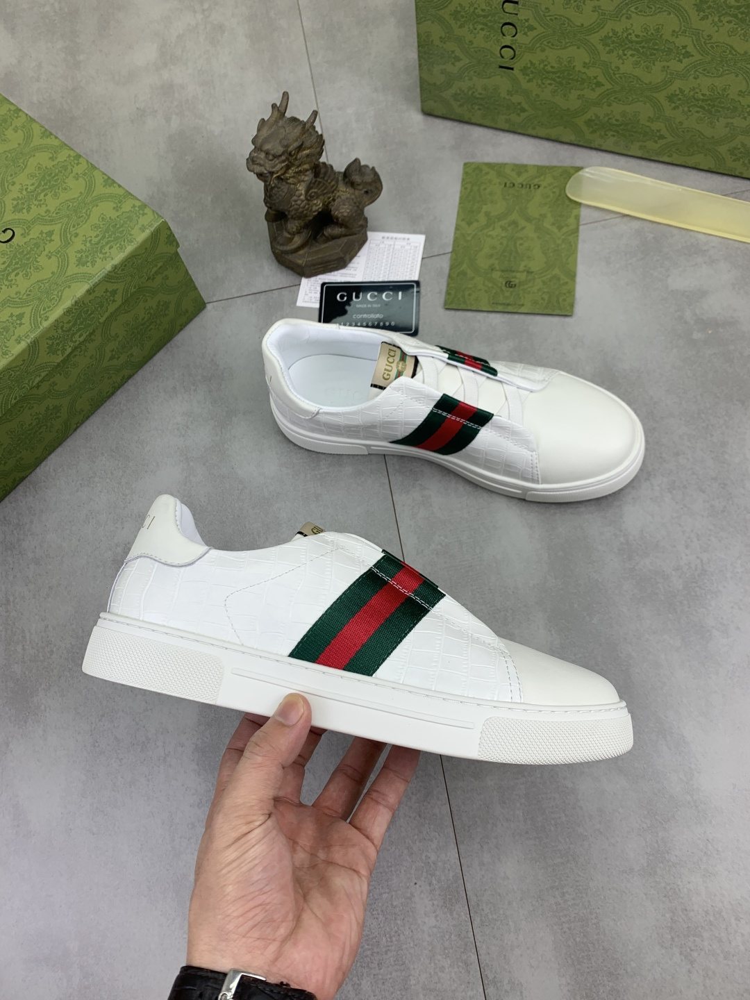 微商相册测试鞋子-Gucci Web Stripe Slip-On Sneakers — model