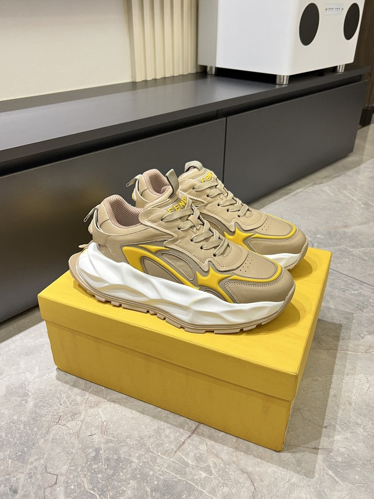 Fendi Flow Low-Top Sneakers — front