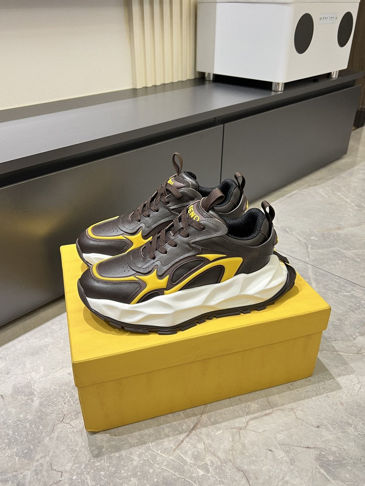 Fendi Flow Low-Top Sneakers — front