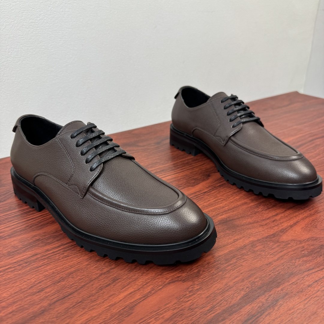 Dolce & Gabbana Grained Leather Derby Shoes — front