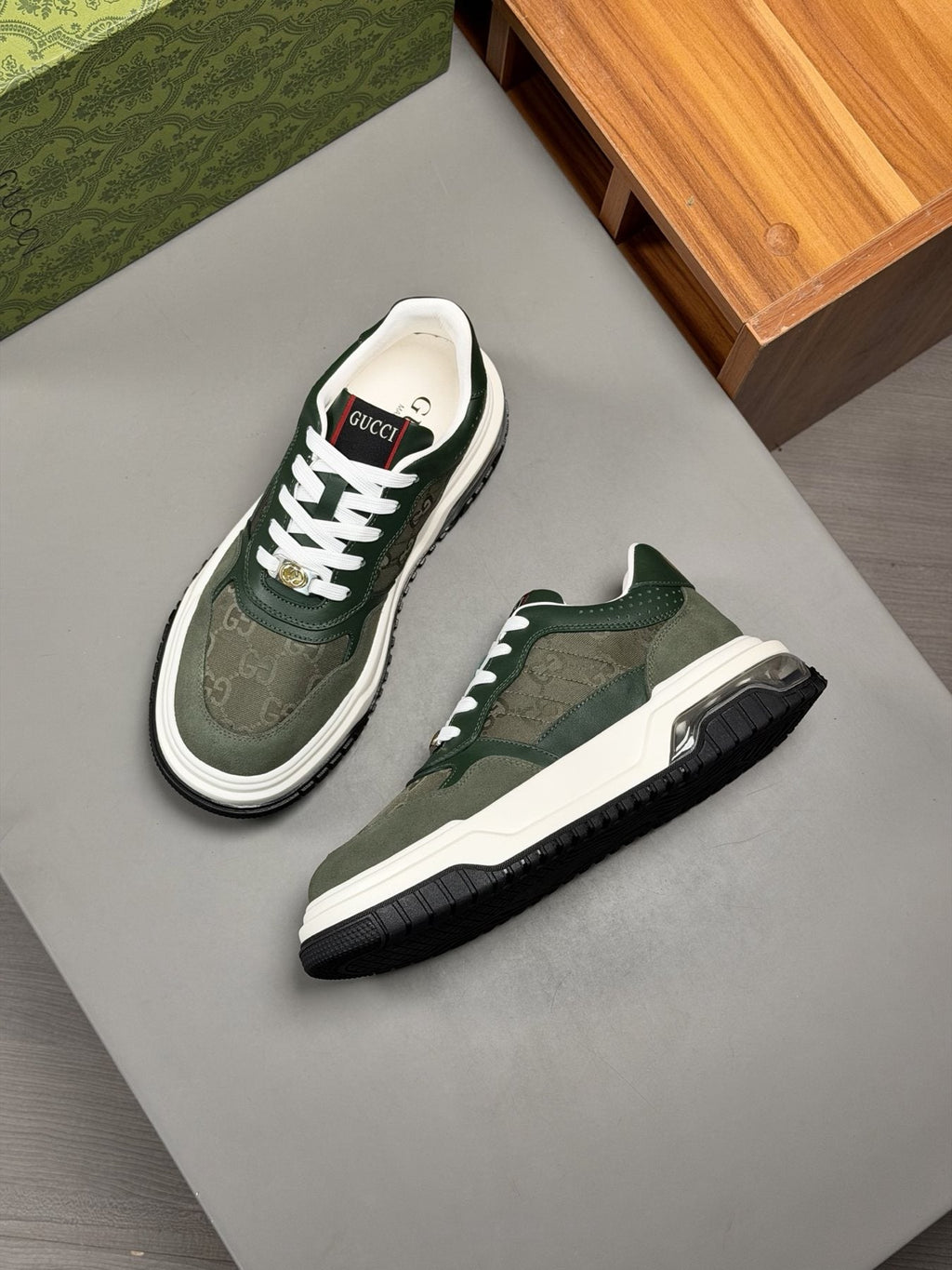 Gucci Paneled Low-Top Sneakers — back