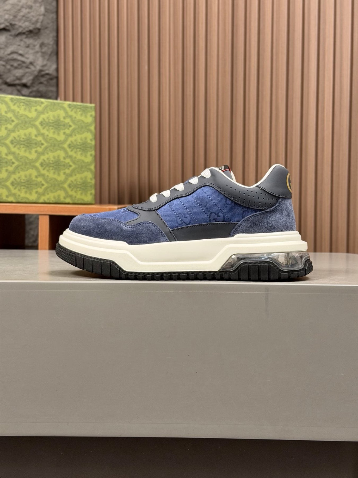 Gucci Paneled Low-Top Sneakers — side