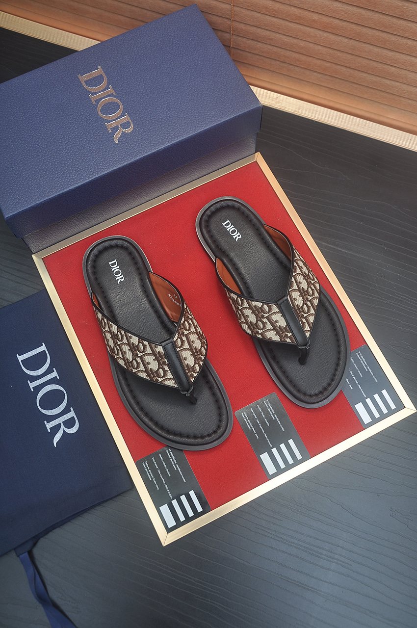 Dior Gray Patterned Strap Thong Sandals — front