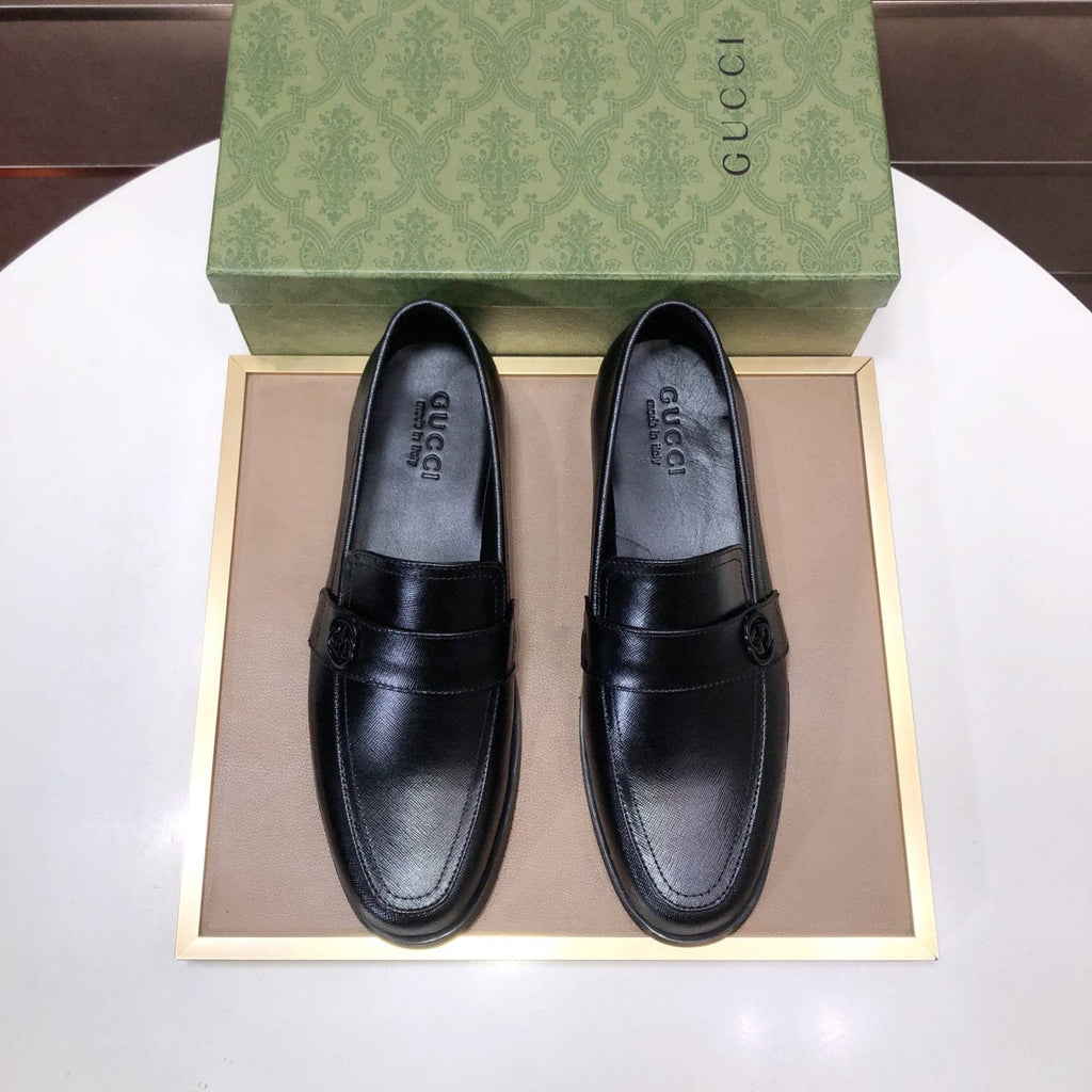 Gucci Black Leather Loafers — hero