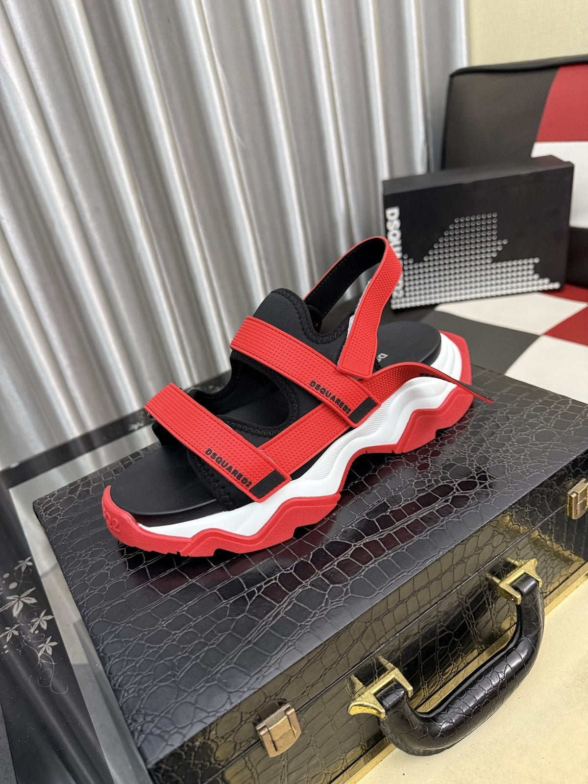 DSQUARED2 Color-Block Sport Sandals — front