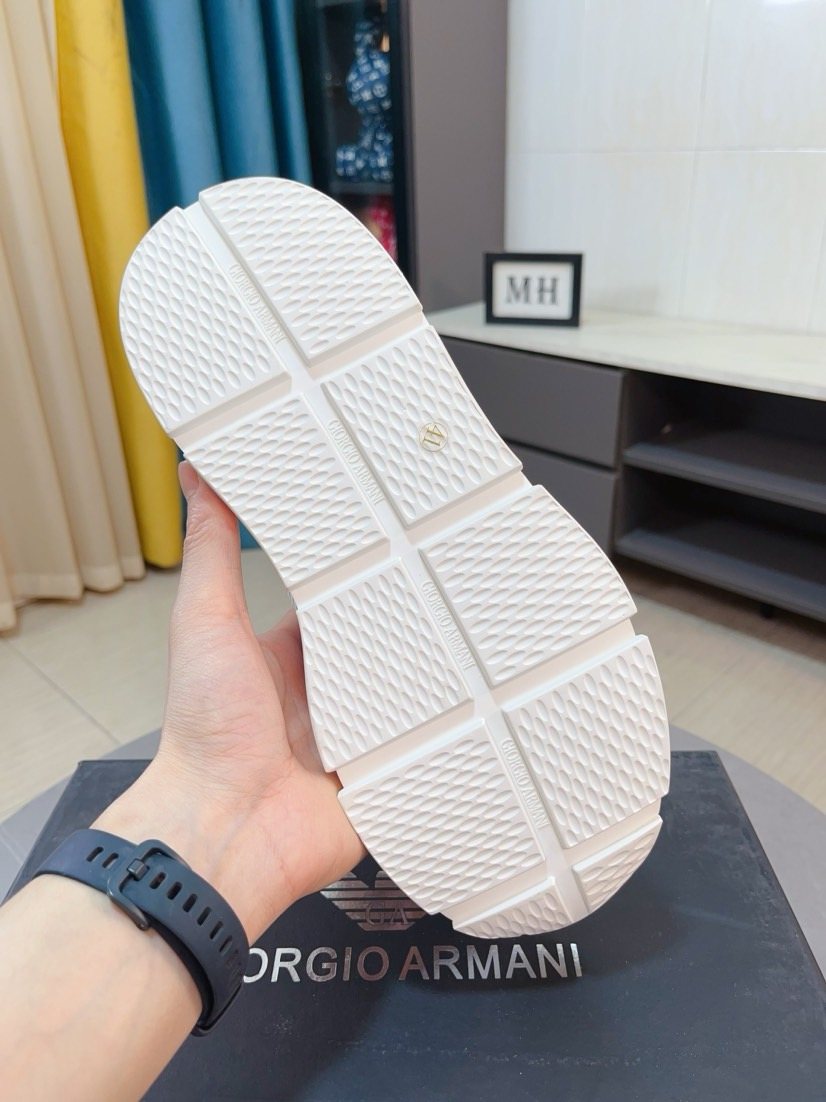 Giorgio Armani Textured Low-Top Sneakers — back