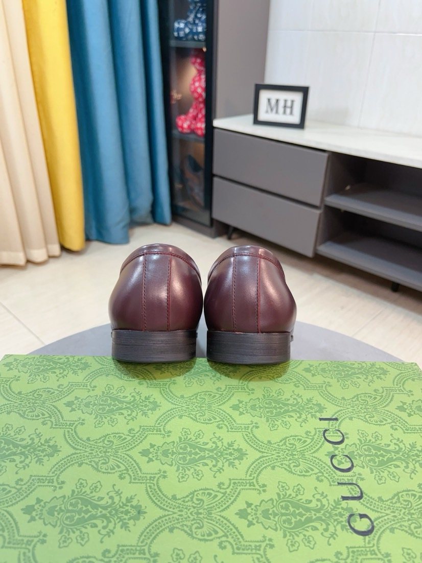 Gucci Metal-Accent Loafers — back