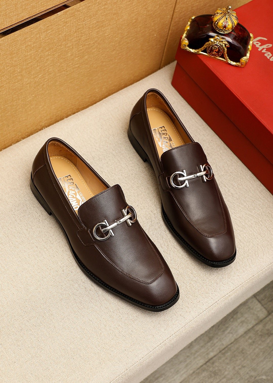 Ferragamo Silver-Tone Ornament Loafers — front