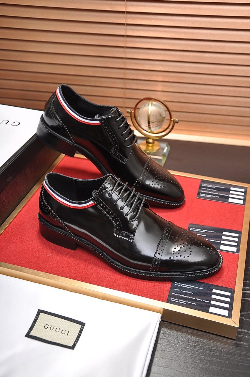 Gucci Black Burgundy Trim Lace-Up Dress Shoes — side