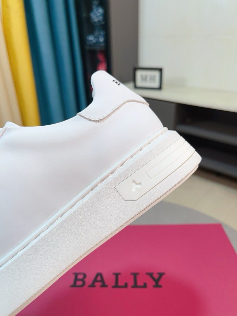BALLY Red Stripe Low-Top Sneakers — detail