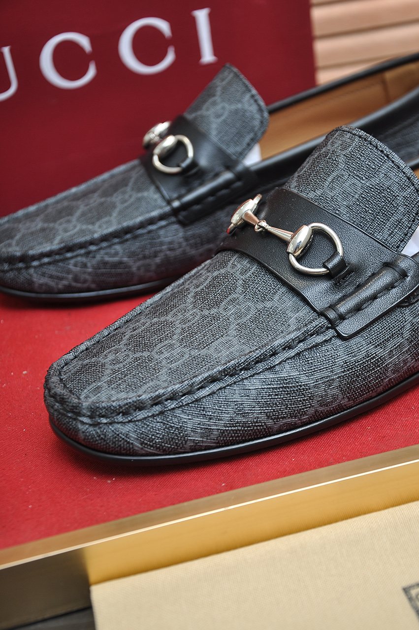 Gucci Monogram Horsebit Loafers — detail