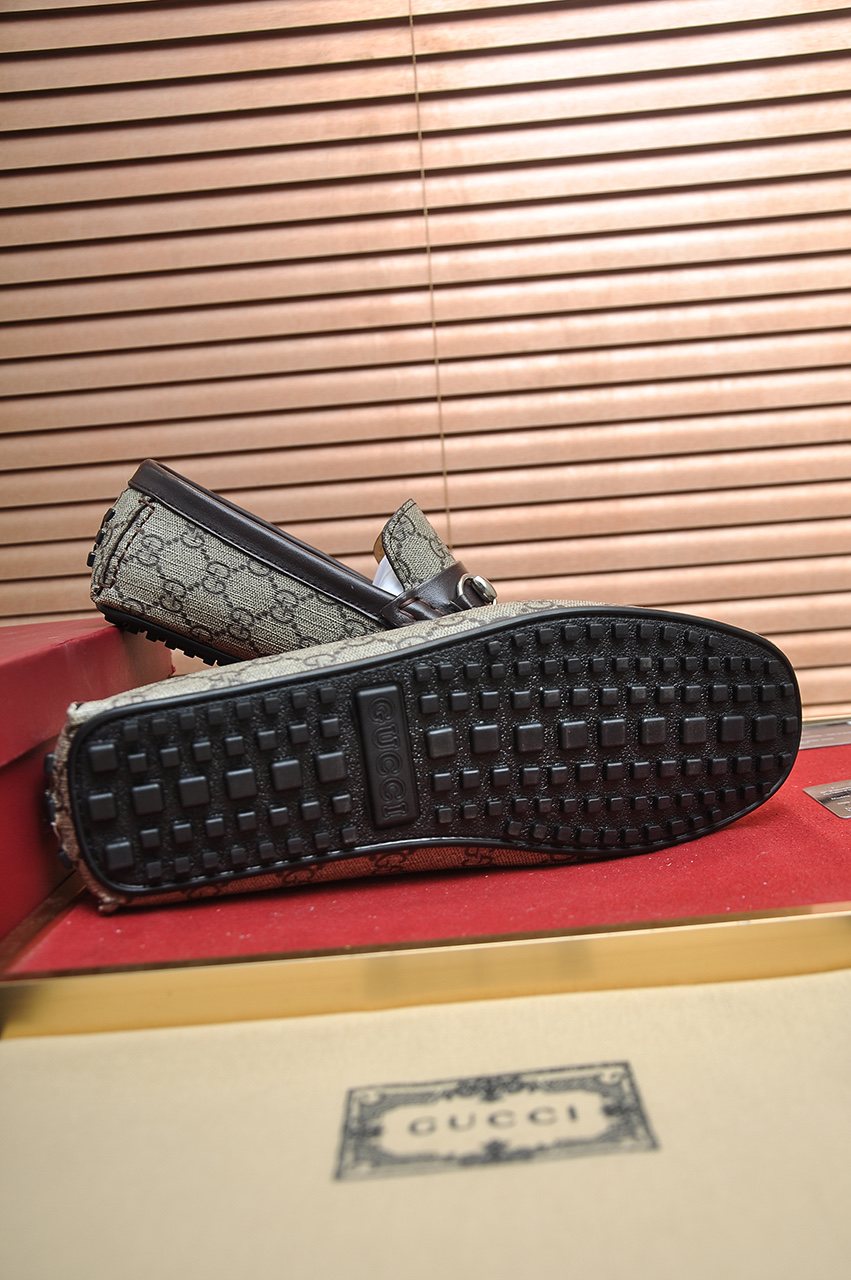 Gucci Monogram Horsebit Loafers — detail