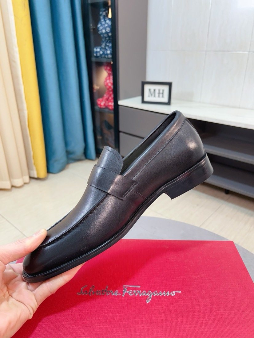 Ferragamo Metal-Accent Moc-Toe Loafers — side