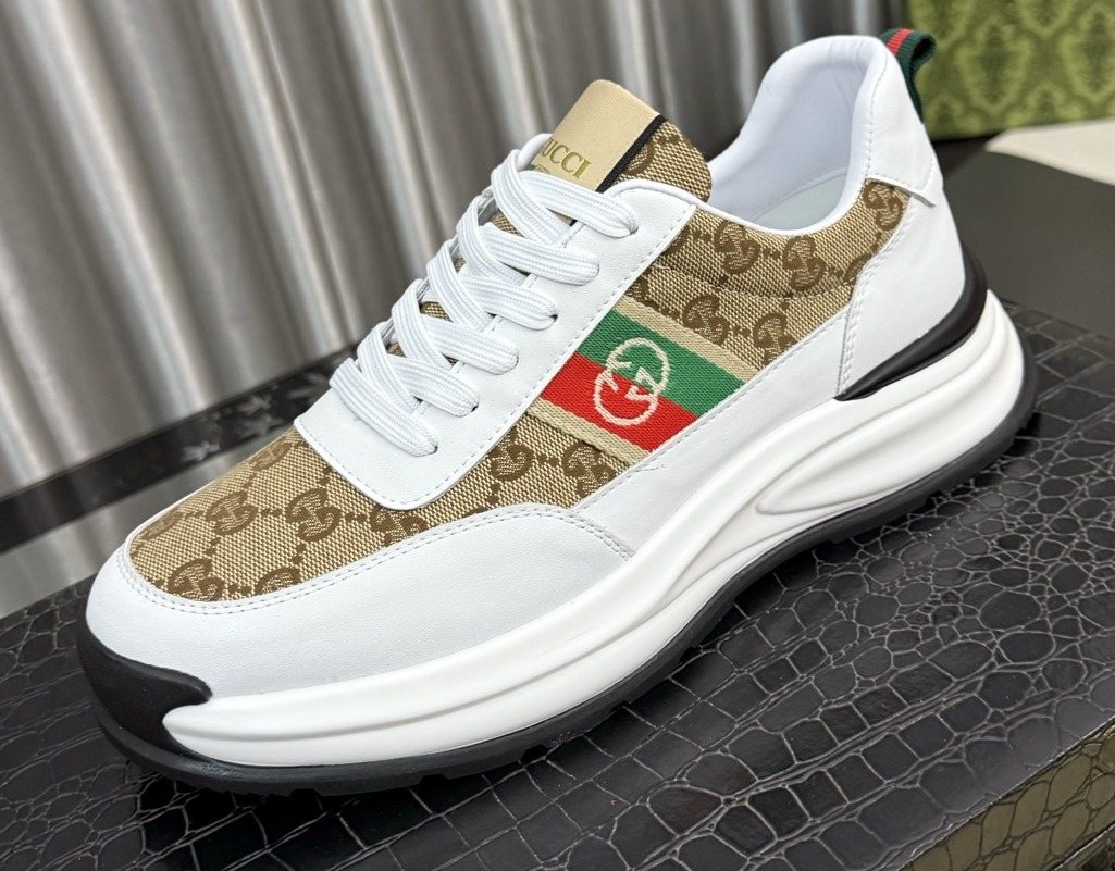 Gucci Monogram Stripe Low-Top Sneakers — hero