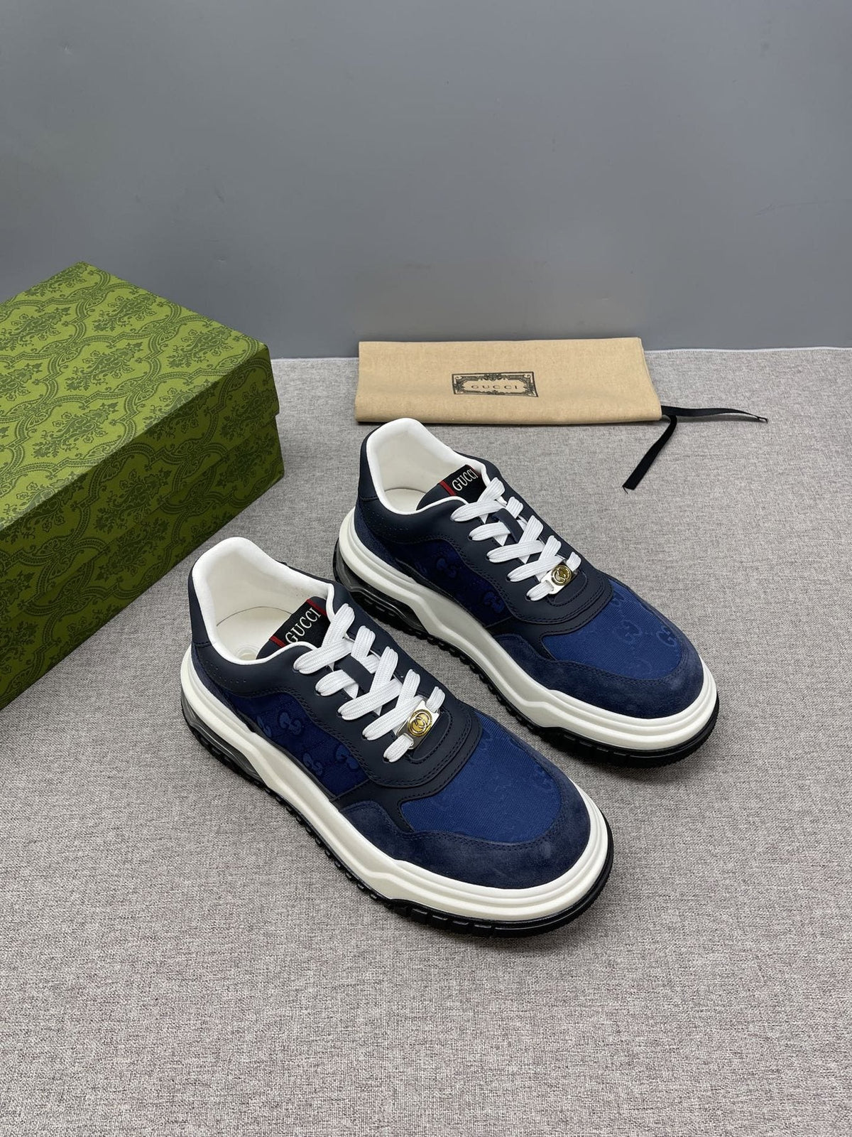 Gucci Men’s Low-Top Lace-Up Sneakers — front