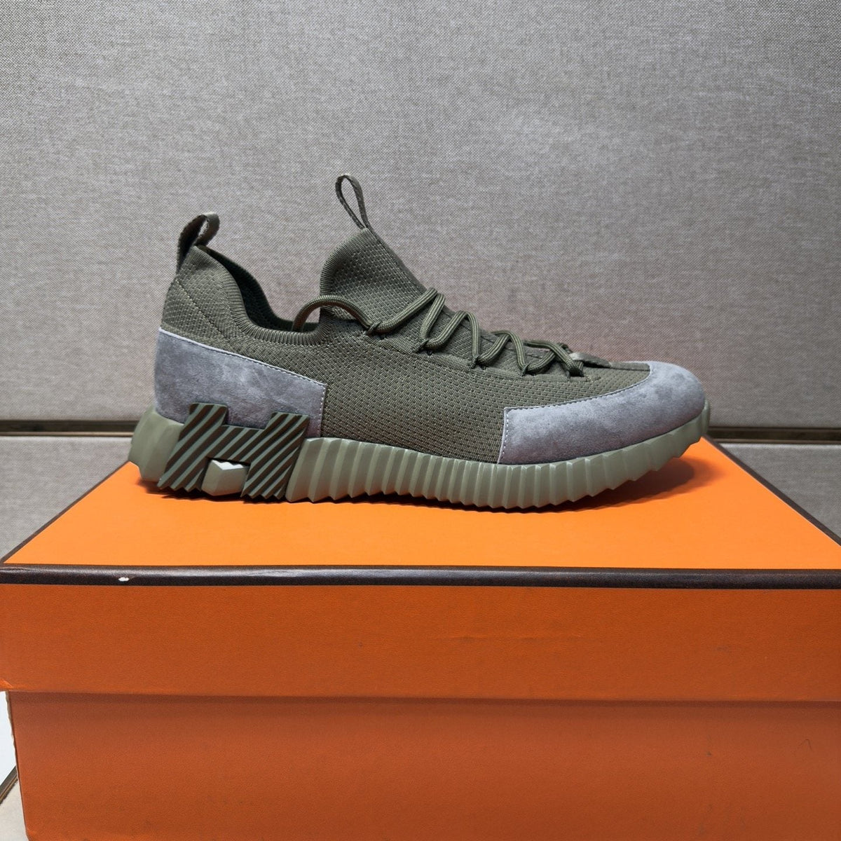 Hermès Color-Block Low-Top Sneakers — front
