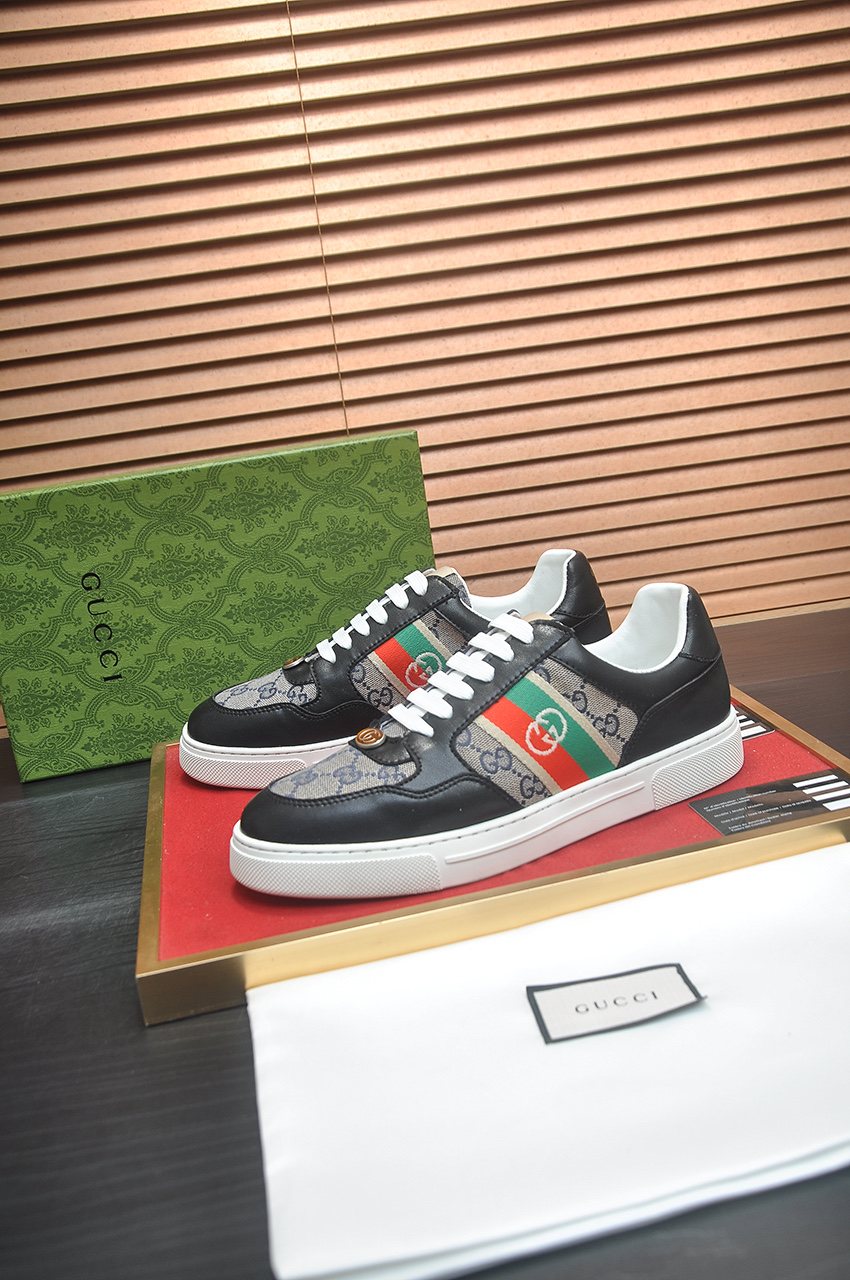 Gucci Red-Green Stripe Low-Top Sneakers — side