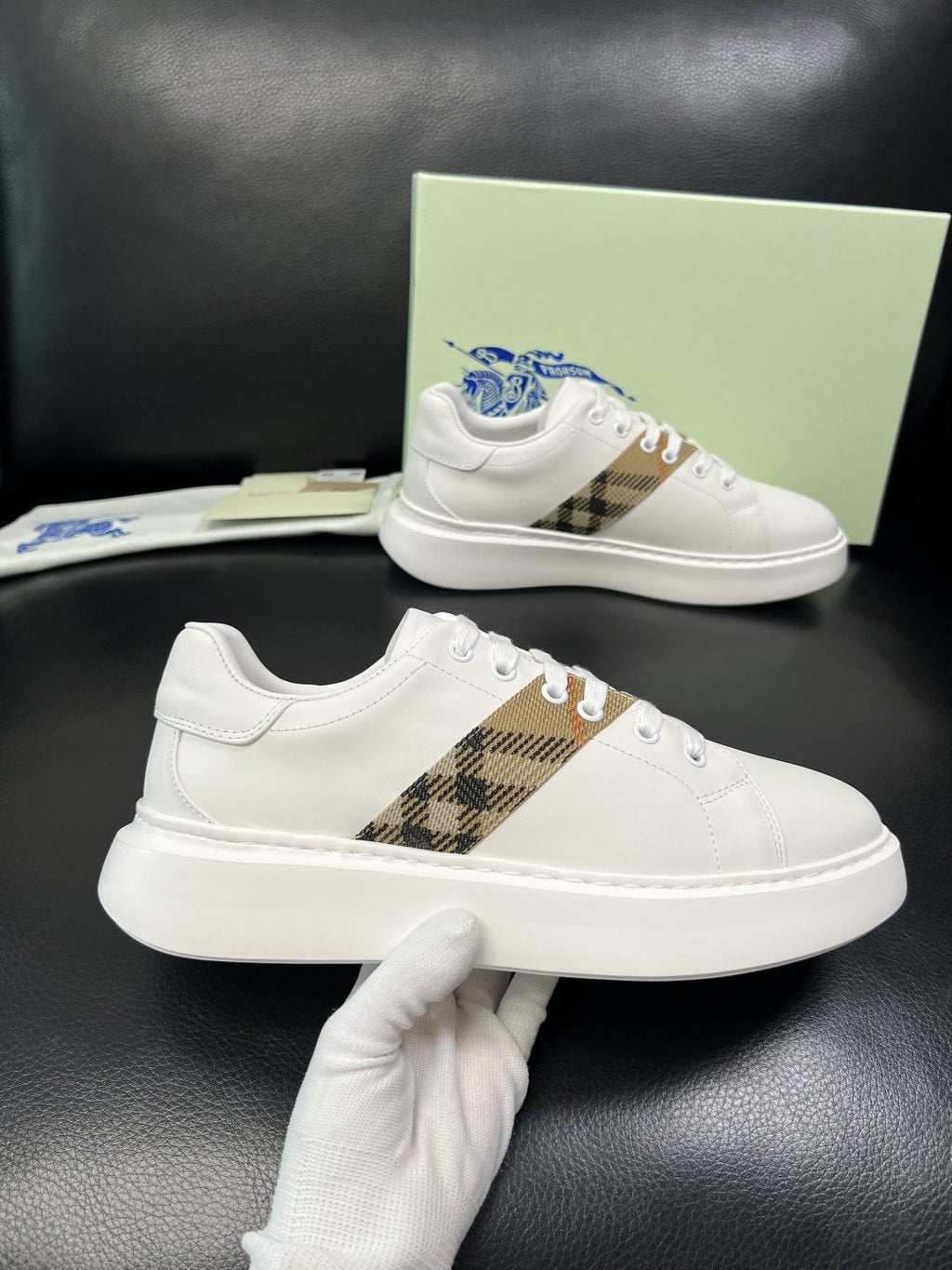 BURBERRY Check-Panel Low-Top Sneakers — side