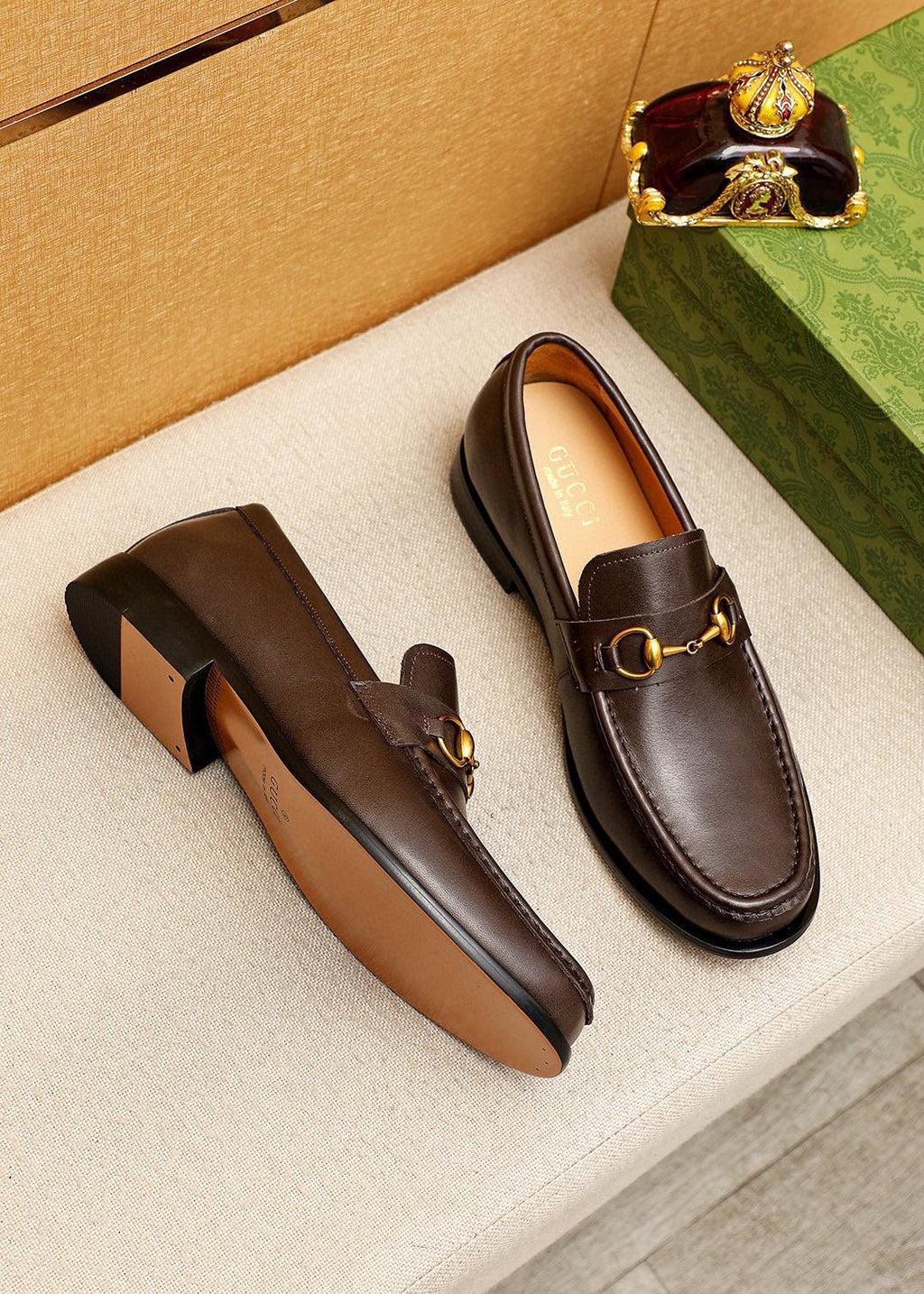 GUCCI Leather Horsebit-Style Loafers — side