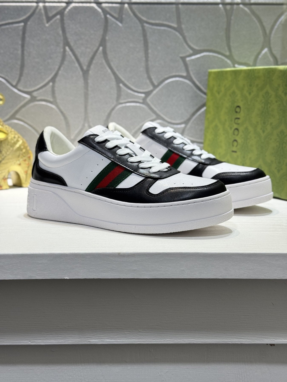 Gucci White Green-Red Stripe Sneakers — front