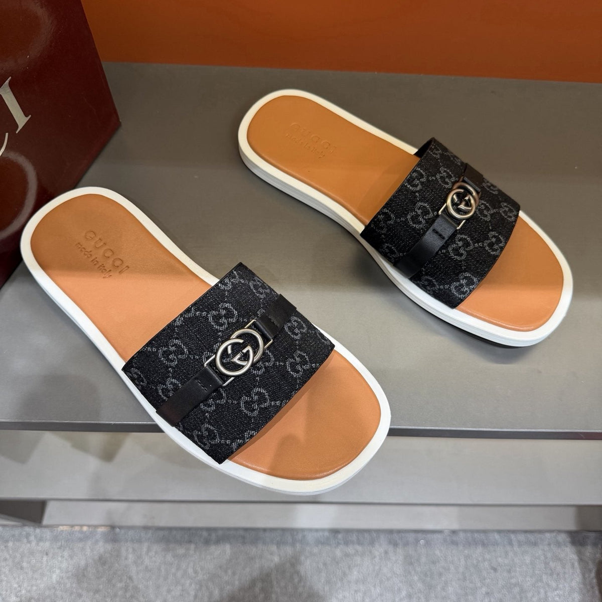 Gucci Patterned Strap Slide Sandals — front