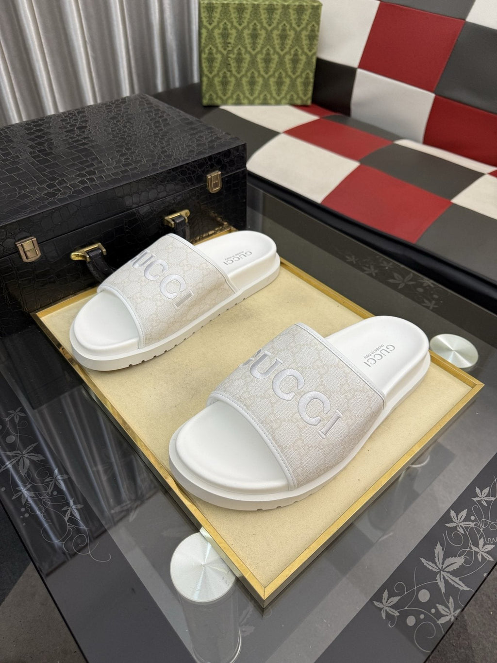 Gucci Logo Strap Slide Sandals — front