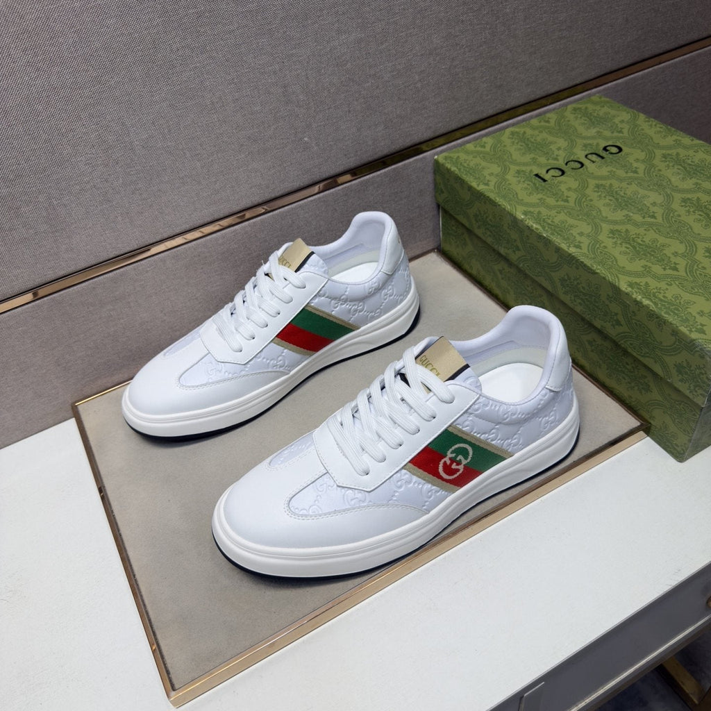 Gucci Green-Red Stripe Low-Top Sneakers — front