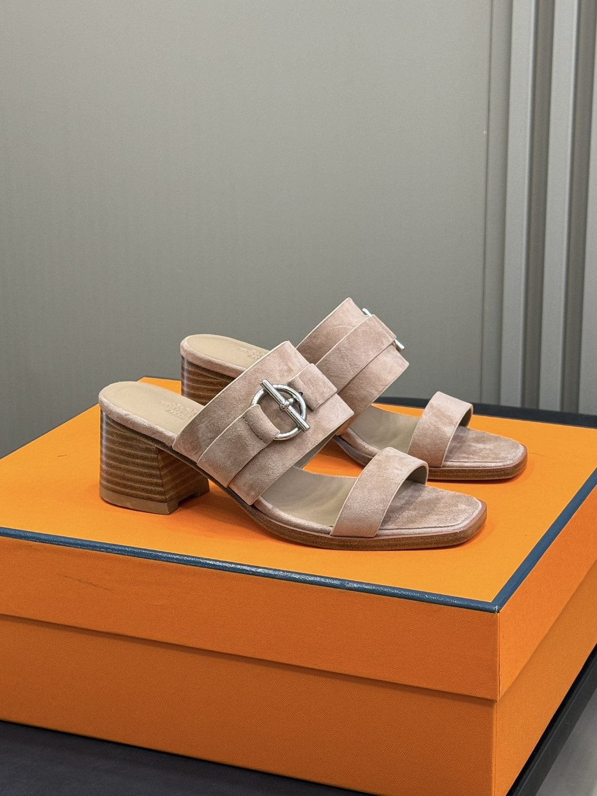 Hermès Kute Buckle Block-Heel Slide Sandals — front