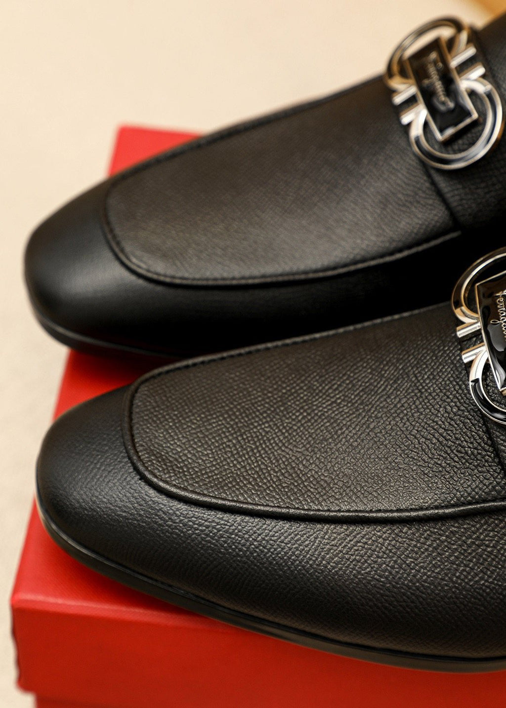 Ferragamo Textured Buckle Loafers — detail