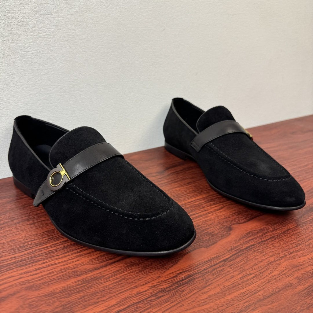 Ferragamo Gancini Buckle Men's Loafers — front