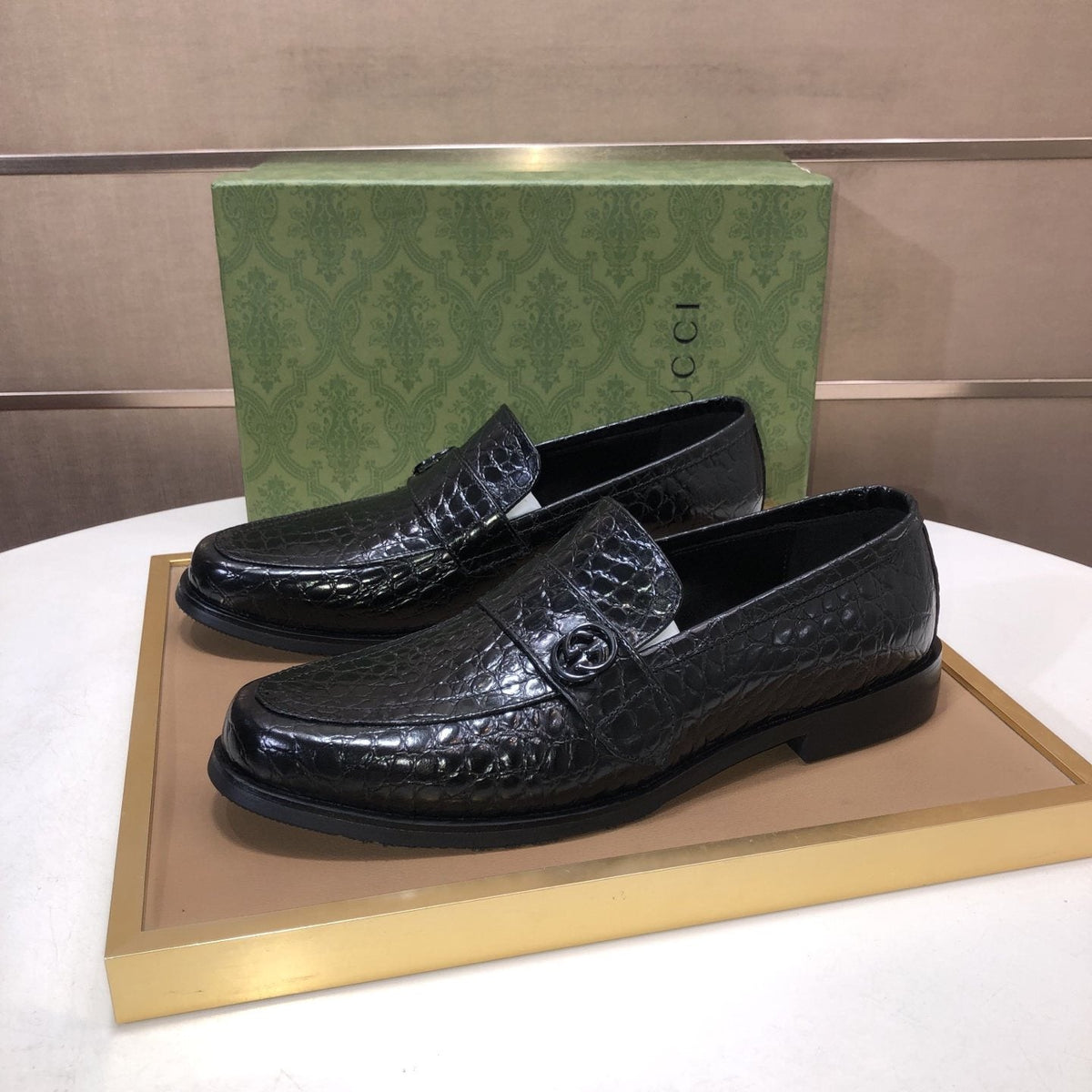 Gucci Black Textured Loafers — front